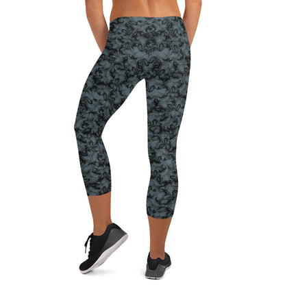 Capri Leggings (Wolfs Of Fire)